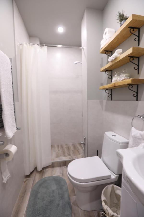 Hotelise I Tulip Apartment Jerevan Exteriör bild