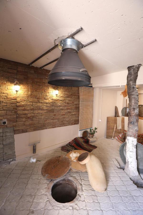 Hotelise I Tulip Apartment Jerevan Exteriör bild