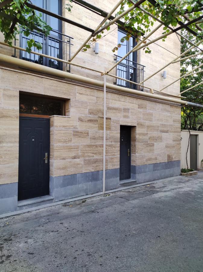 Hotelise I Tulip Apartment Jerevan Exteriör bild
